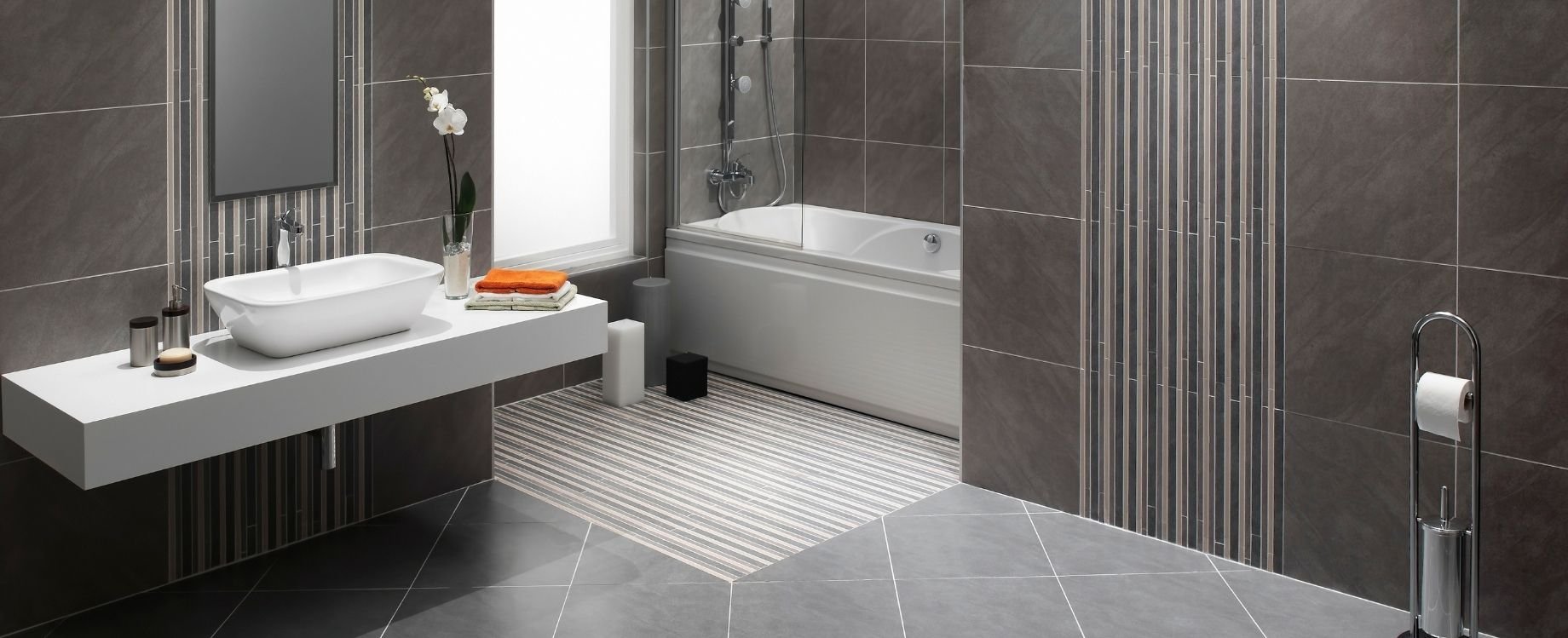 certified bathroom fitter TW8 0AA